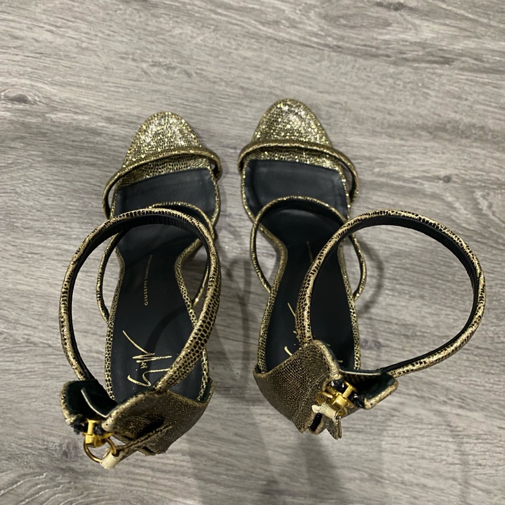 Giuseppe Zanotti Coline Sandal - Picture 2 of 9